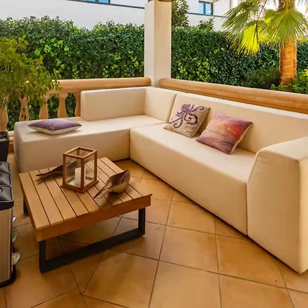 Villa New Retreat - Nautilus, Very Close To The And Palma By Renthousing