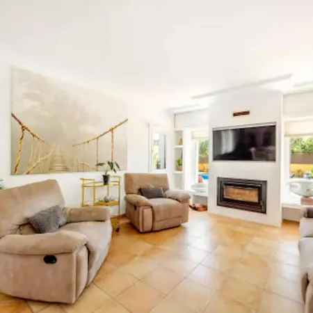 Villa New Retreat - Nautilus, Very Close To The And Palma By Renthousing Urbanicacion ses palmeres